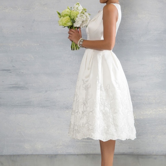 Chi Chi London Pearl ivory dress wedding or cocktail - Picture 4 of 14